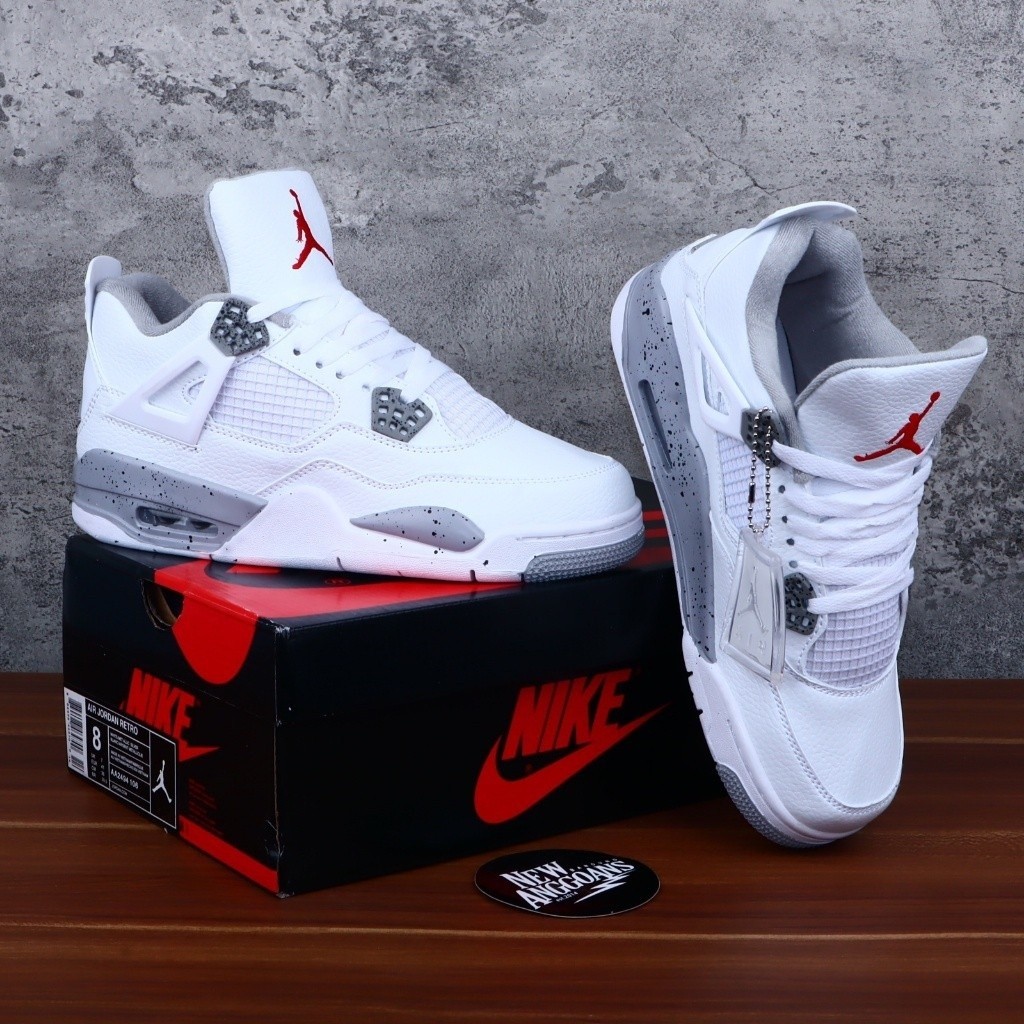 Air Jordan 4 Retro White Oreo 2021