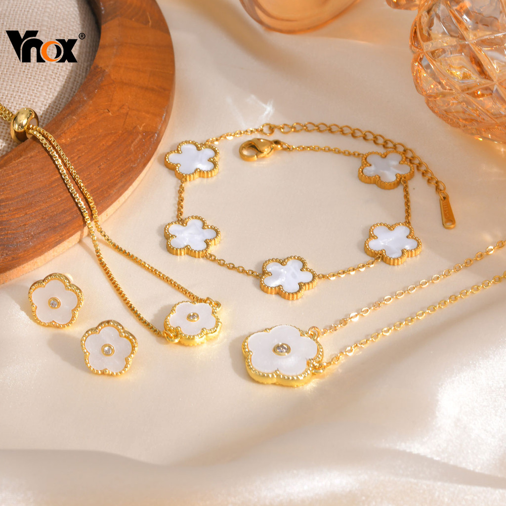 Vnox White Vans Luxury ชุดเครื่องประดับสําหรับผู้หญิง,18K Gold ดอกไม้ Hypoallergenic ต่างหูสร้อยคอสร้อยข้อมืออุปกรณ์เสริ