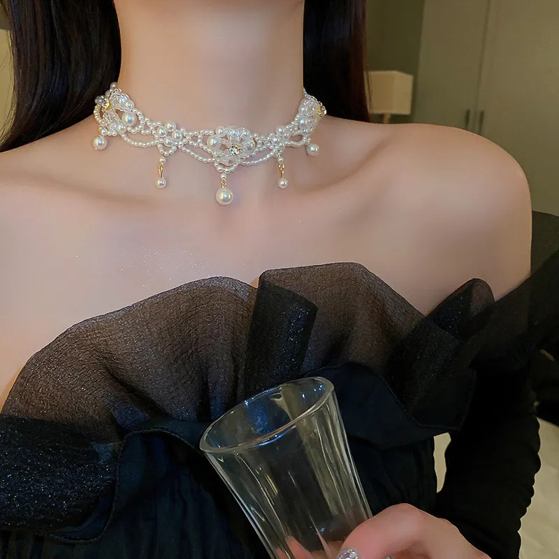 [CRS]สร้อยคอดอกไม้คริสตัลและมุกแฟชั่นหรูหราสําหรับผู้หญิง ราคา ถูกที่สุด ดีลบีเคเค แกลเลอรีภาพที่ 7