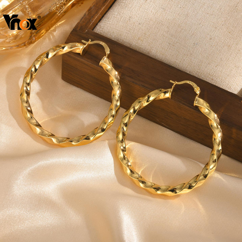 Vnox คลาสสิก 18K Gold Plated วงกลมรอบ Big Twist Hoop ต่างหูผู้หญิงแฟชั่นเครื่องประดับอุปกรณ์เสริมงานแต่งงานของขวัญ