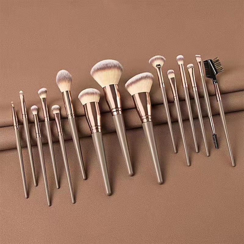[พร้อมส่ง] แปรงแต่งหน้า brush set เซต15ชิ้น แปรงปัดแก้ม แปรงไฮไลท์ แปลงแต่งหน้า Make up brush fancy H22 (2สี)