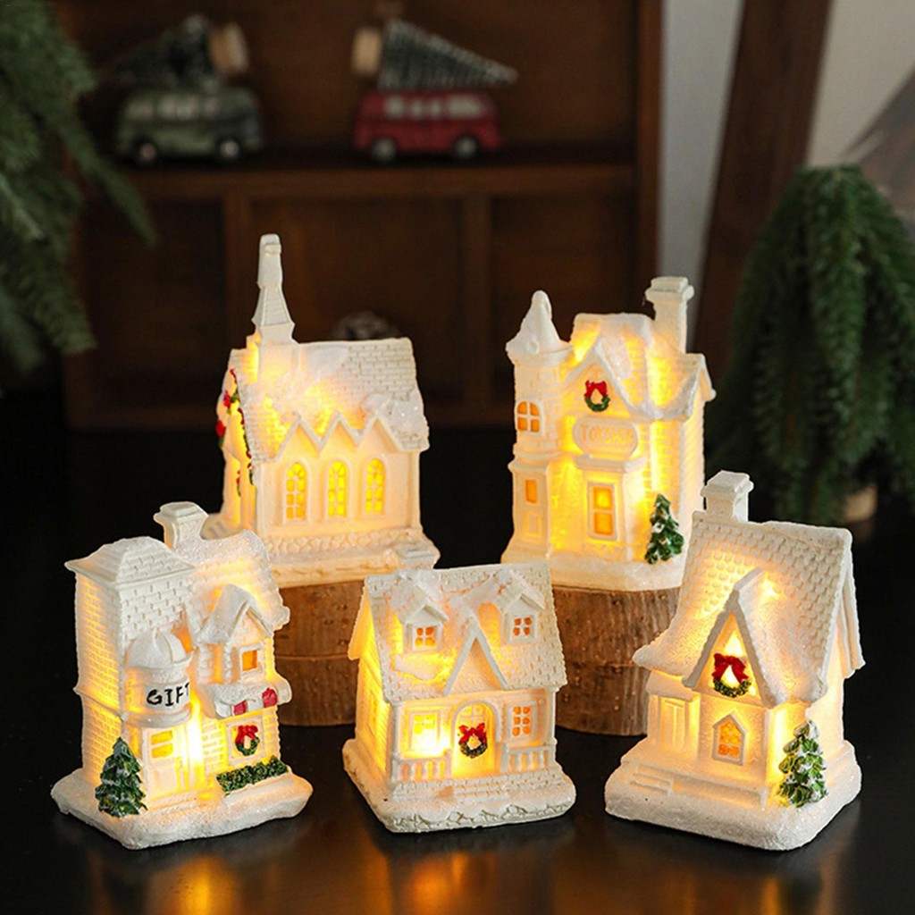 Miniature House สําหรับคริสต์มาสเรซิ่นตกแต่งบ้านสําหรับคริสต์มาส LED สีขาว House ตุ๊กตาสําหรับคริสต์