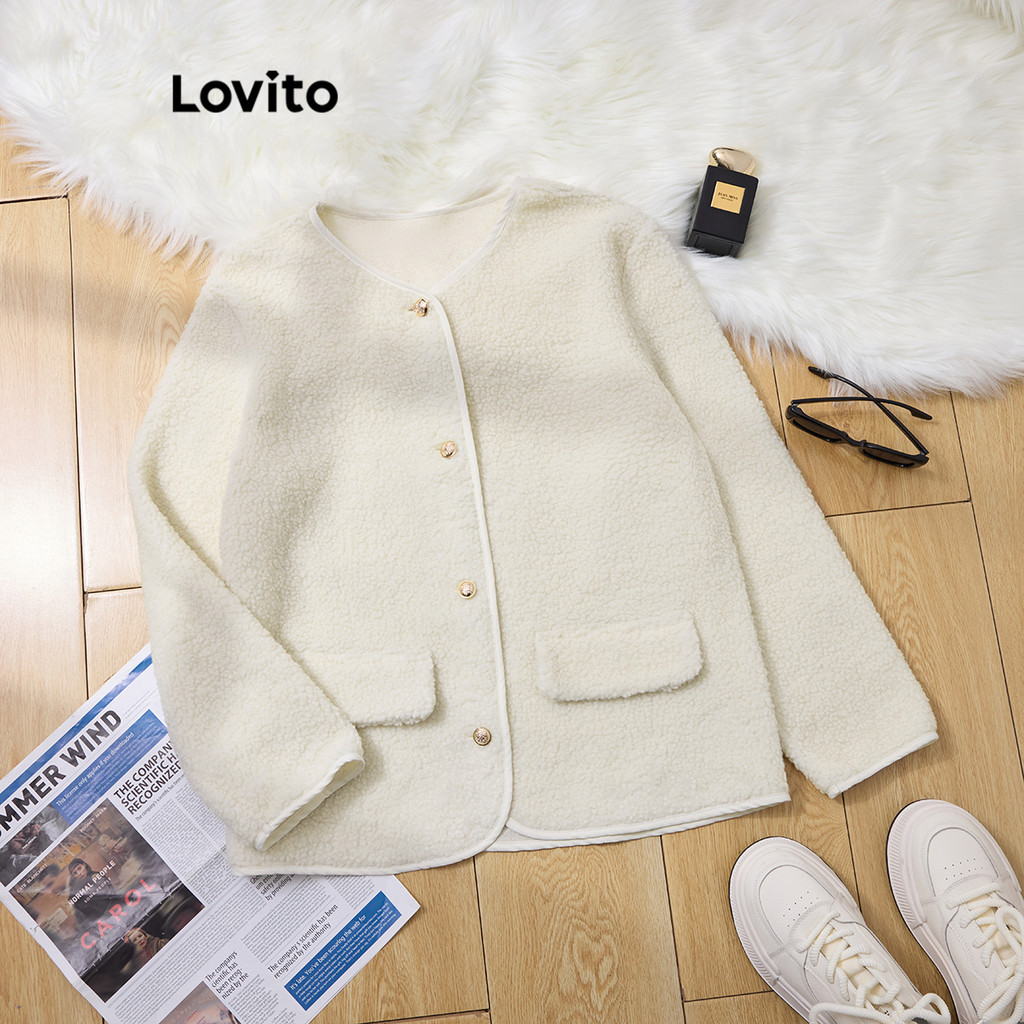 Lovito เสื้อโค้ททรงลำลองพร้อมกระดุมหน้ากระเป๋าสีพื้นสำหรับผู้หญิง LAD106950