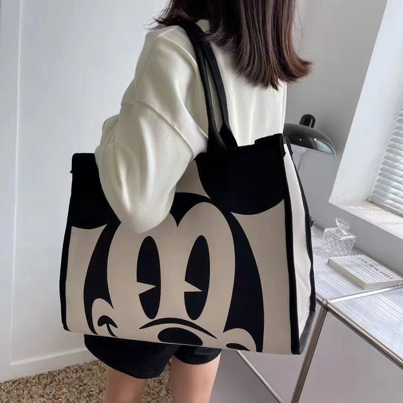 กระเป๋าสะพายไหล่ ขนาดใหญ่ จุของได้เยอะ ลายการ์ตูน #BAG031