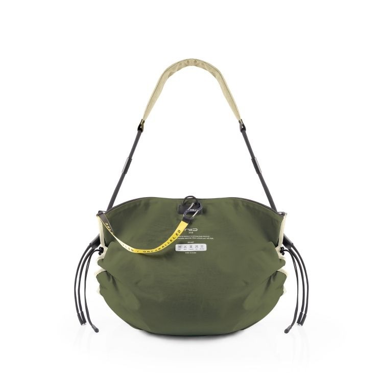 NIID Statement S7 Tote กระเป๋าสะพายข้างสำหรับ Macbook Pro, Macbook Air, iPad Pro 11-13"