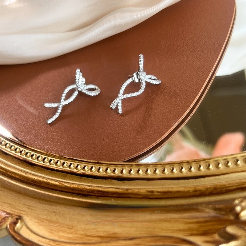 โจโจ้ โกโก้ แฟชั่นสไตล์ฝรั่งเศสต่างหูหรูหราสําหรับผู้หญิง พลอยเทียม โบว์จี้เครื่องประดับหู - รูปที่ 4