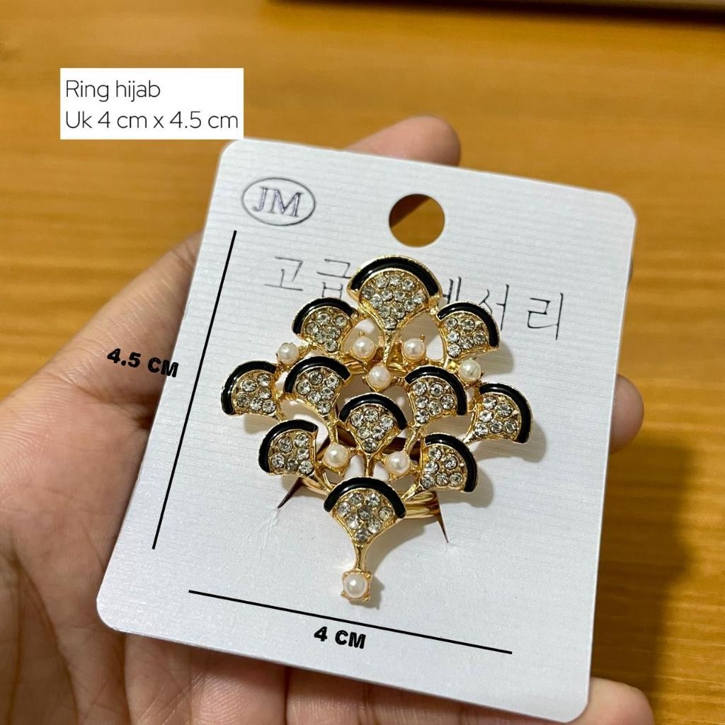 Banyan Tree Motif Hijab Ring - Banyan Tree Motif Hijab Ring - อุปกรณ์ฮิญาบ
