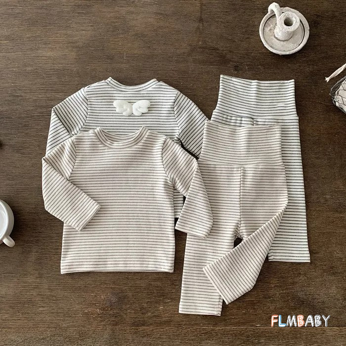 Baby Mini Wings ชุดเสื้อยืดแขนยาวลายทางน่ารักพร้อมกางเกงเด็กทารก Homewear