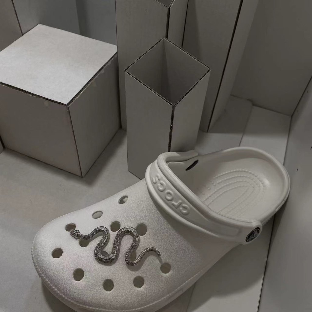 งูเงินเย็นตกแต่ง jibbits 3d jibbits crosc สติ๊กเกอร์รองเท้าแตะ crosc jibbitss