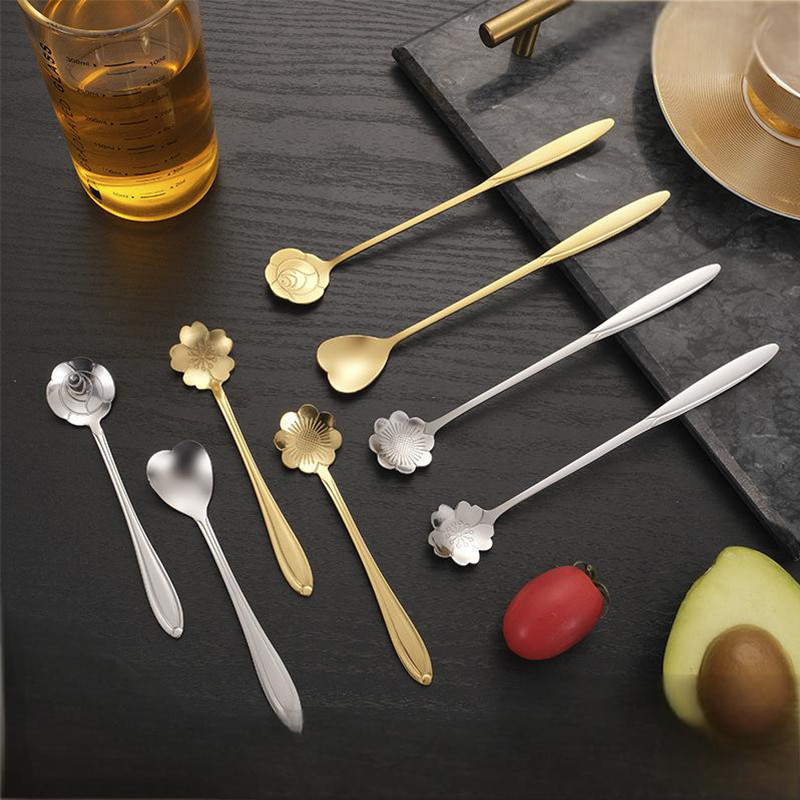 SZX 12/17.8cm รูปทรงดอกไม้ต่างๆ สีทองกับสีเงิน ช้อนสแตนเลส ช้อนกาแฟ