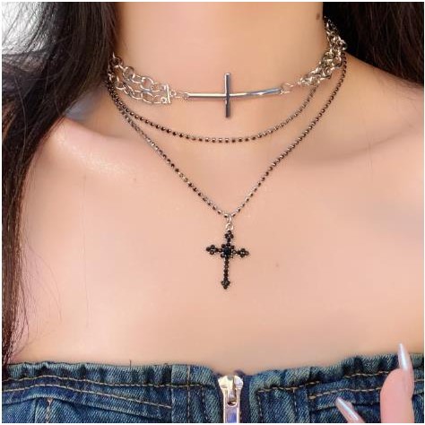 Jushi Dark Department Cross สร้อยคอซ้อนผู้หญิง Multi-Layered Collarbone Chain ของขวัญอุปกรณ์เสริม