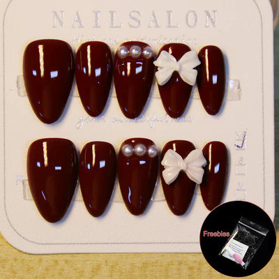 100% handmade สั้นอัลมอนด์รูปร่างสีขาวโบว์เชอร์รี่สีแดงเล็บปลอมชุดกาว Simple Dark สีแดงไข่มุกประดิษฐ์เล็บปลอม reusable