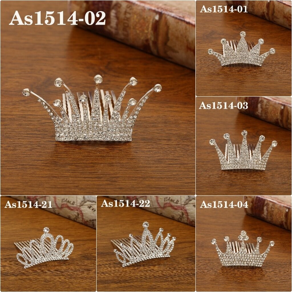 As1514- มงกุฏขนาดเล็ก แบบหวีปักได้เลย ด้วยวัสดุที่ดีดูมีราคา ประดับเพชรแวววาวสวยดูดี ดูน่ารัก