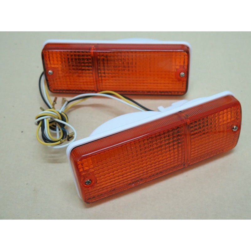 ไฟหรี่หน้ากันชน ไฟตัดหมอกซูซูกิ SJ 413 คาริเบียน ไฟท้ายรถจิ๊ป Suzuki Samurai SJ410 SJ413 ปี 1981-199