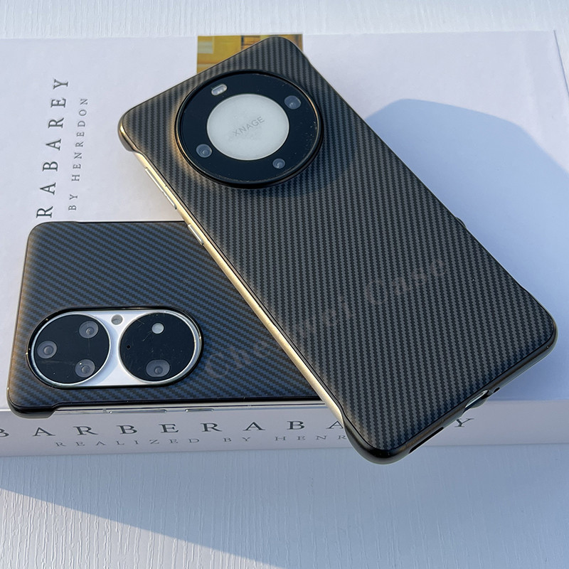 คาร์บอนfibreรูปแบบครึ่งปกป้อง Hard CaseสําหรับHuawei Mate60 Mate60Pro Mate50 Mate50Pro Mate40 Mate40