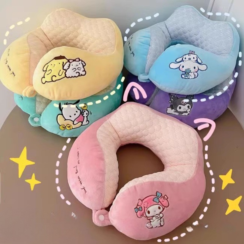 น่ารัก Kuromi My Melody หมอนรองคอรูปตัว U Kawaii Sanrio สไตล์ Cinnamoroll Travel Nap หมอนเป็นมิตรกับผิวหนาสาว