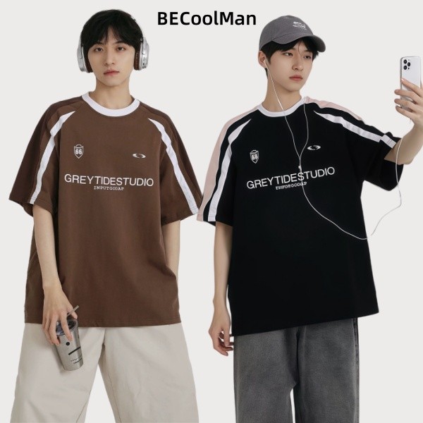 BECoolMan🌟แขนสั้นพิมพ์ลายตัวอักษรผู้ชาย  ชุดคู่รัก  สไตล์อเมริกันวินเทจ  เสื้อแขนยาวลายทาง  แบบหลวม