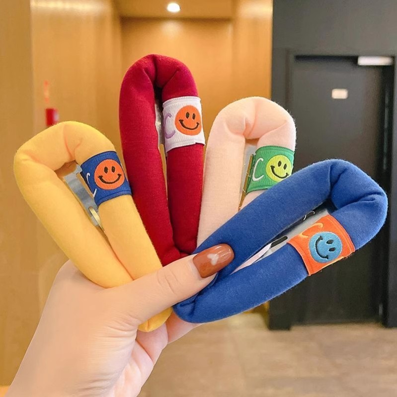 Creative Bubble Sponge Smiley Face ขนาดใหญ่ BB คลิปล้างหน้าคลิปด้านข้างสาวหัวใจ Bangs เครื่องประดับผม