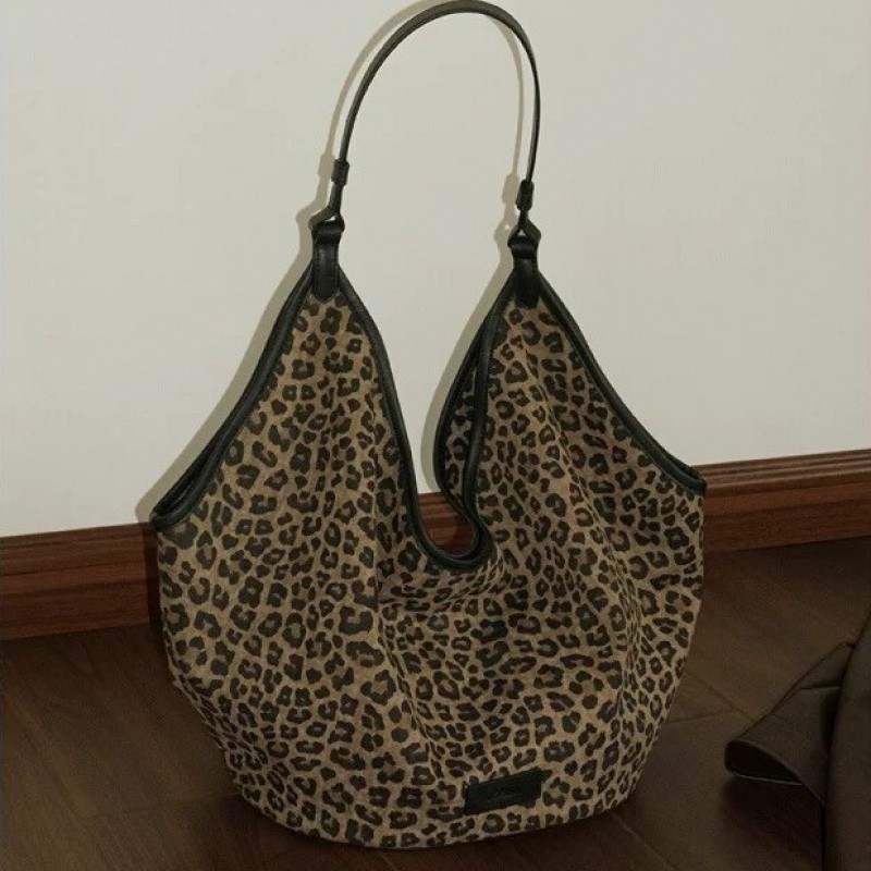 LHL BOUTIQUE leopard bag กระเป๋าสะพายข้าง ลายเสือดาว  เบา ถุงใบใหญ่ tote bag