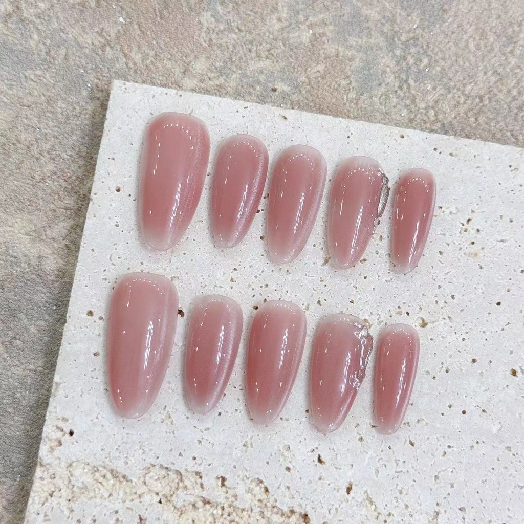 เล็บประดิษฐ์ทําด้วยมือเต็มรูปแบบรูปอัลมอนด์ Simple Nude Pink Cats eye คริสตัลหิน Phototherapy กดบนเล็บนํากลับมาใช้ใหม่และถอดได้พร้อม Toolkit
