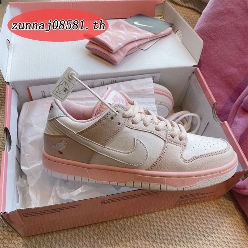 สินค้าขายดีสุดฮ็อต✨Zonnaj08581.th SB Dunk Pigeon AIR FORCE ONE low-Top สีชมพู Super Fire คนรักรองเท้