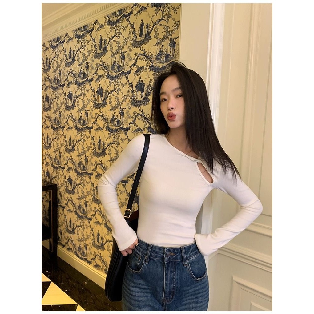 สไตล์จีนสไตล์จีนสไตล์ใหม่ Hollow Design Slim-fit Slimmer ดูเสื้อยืดแขนยาวฤดูใบไม้ร่วง Win - รูปที่ 7