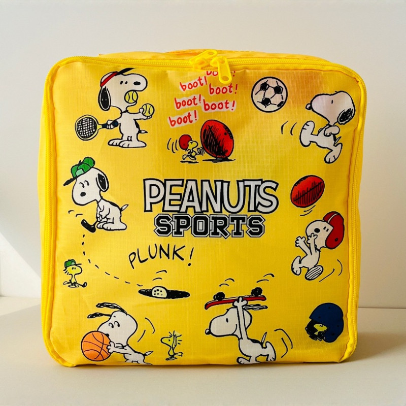 Snoopy 3ชิ้นญี่ปุ่นการ์ตูนน่ารักลูกสุนัขพิมพ์กระเป๋าถุงเก็บเครื่องสำอางชุดสามชิ้นกลางแจ้งเสื้อผ้าย่อยบรรจุกระเป๋าเดินทาง
