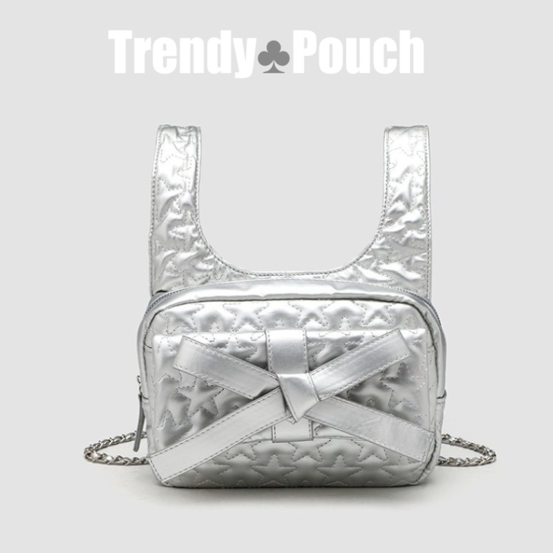 TRENDY POUCH กระเป๋าเป้สะพายหลังหญิงโบว์โซ่ความรู้สึกสูงเดินทางกระเป๋าเดินทาง