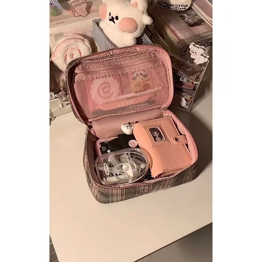 Niche Design Girl Travel กระเป๋าเครื่องสําอางแบบพกพาแบบพกพาชั้นน่ารักขนาดใหญ่-ความจุกระเป๋าแป้ง - รูปที่ 4