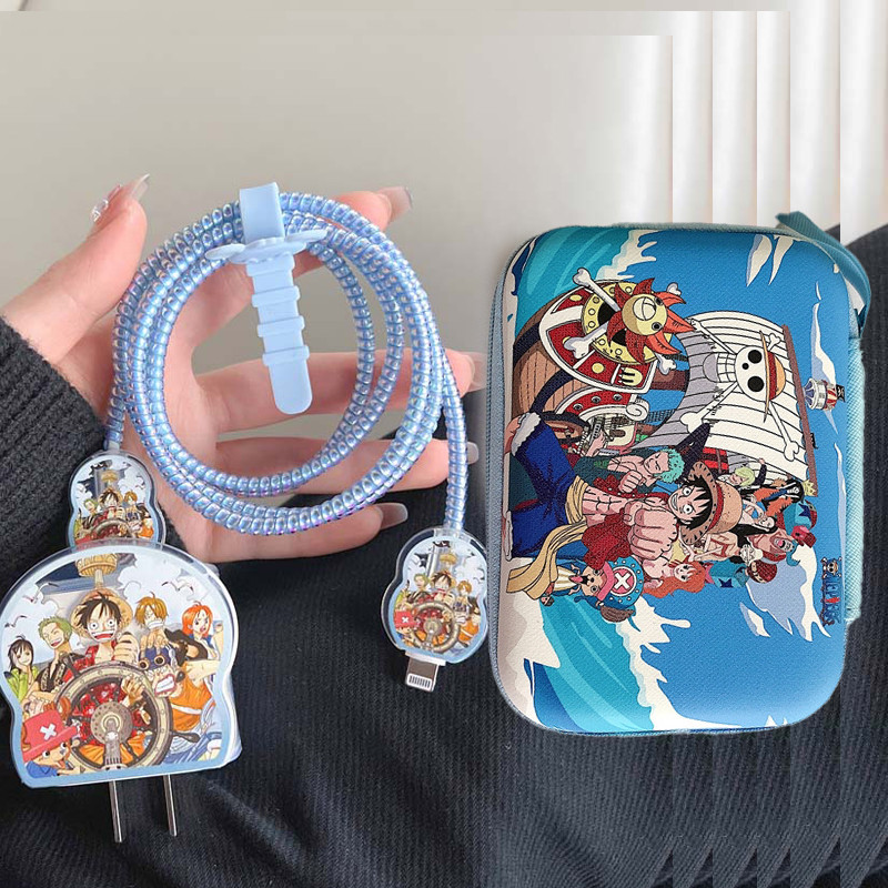 น่ารัก ONE PIECE Luffy 18w/20w Charger Protector ชุด Charger Case Cable Protector สําหรับ iPhone11 12 13 14pro max พร้อมกระเป๋าเก็บ