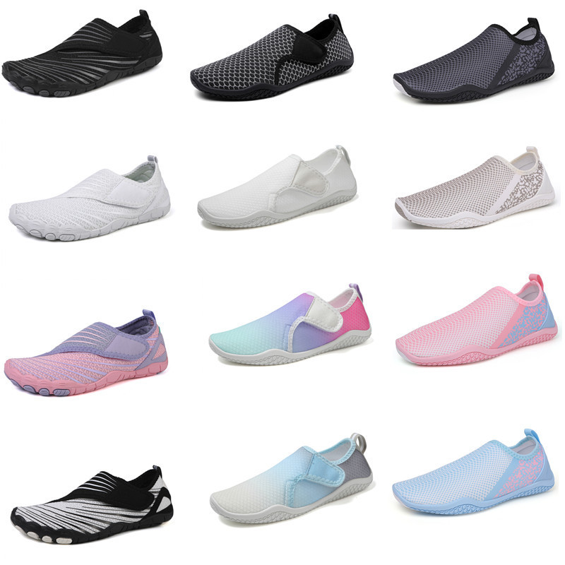 รองเท้ายาง shoes-black สบาย เบา กันลื่น สำหรับชายหญิง ใช้ได้ทั้งชายหาด กีฬา และปีนเขา