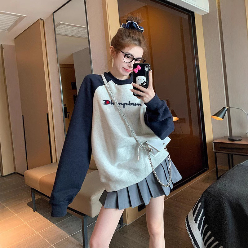 ขายร้อนน่ารัก Preppy สไตล์การจับคู่สีแขนเสื้อฤดูใบไม้ร่วงสไตล์ใหม่ Raglan แขน Contrast สี Slimmer ดูอายุลดเสื้อแขนยาว