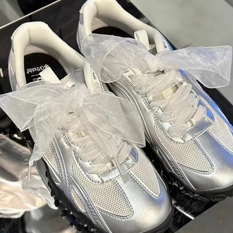 120 ซม. กว้างโปร่งใสชีฟองเส้นด้ายเชือกผูกรองเท้าผ้าไหมแบนโบว์ใหญ่กว้าง Laces แนวโน้มรองเท้าลําลองสีขาว Laces