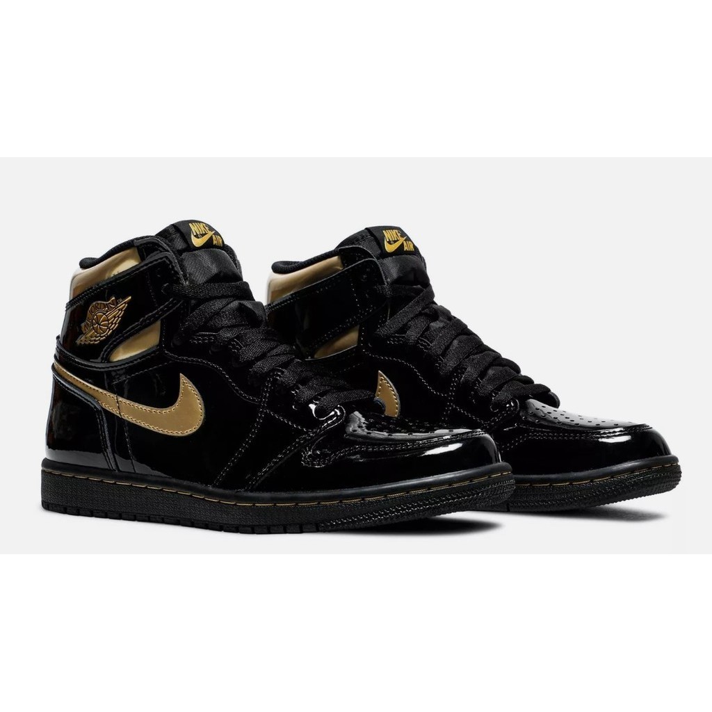 Air Jordan 1 Retro High OG Mens Black Metallic Gold 555088-032