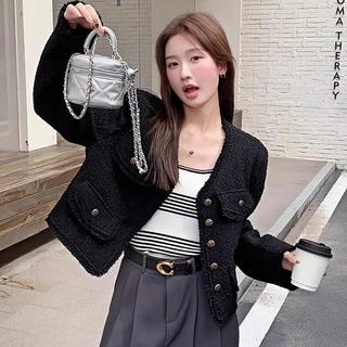 SuySuy พร้อมส่ง เสื้อคลุม แขนยาว สไตล์คุณหนู เนื้อผ้าทวิต ดีเทลแต่งกระเป๋า งานสวยหรูหรา กระดุมผ่ากลาง สไตล์มินิมอล
