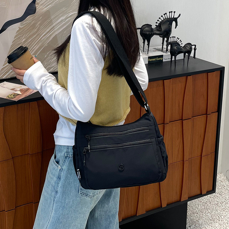 YULE กระเป๋าสลิงหลายช่องสำหรับสตรี | กระเป๋าสะพายเฉียงจุเยอะ | กระเป๋าสะพายกันน้ำ | กระเป๋าสตรีแฟชั่น