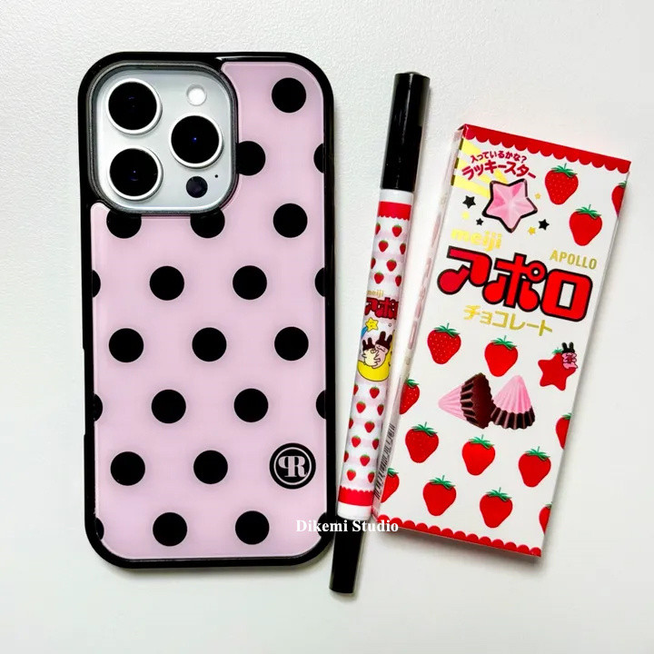 เกาหลี Ins Bloggers เดียวกันสาวหวานสีชมพูและสีดํา Dot Black Edge Soft Case สําหรับ Iphone16promax/15pro/16/12/14pro เคสโทรศัพท์