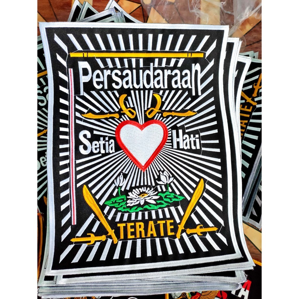 ปัก PSHT BET PSHT BACK BET EMBROIDEREDED BET SH EMBROIDERED By IPSI สินค้า