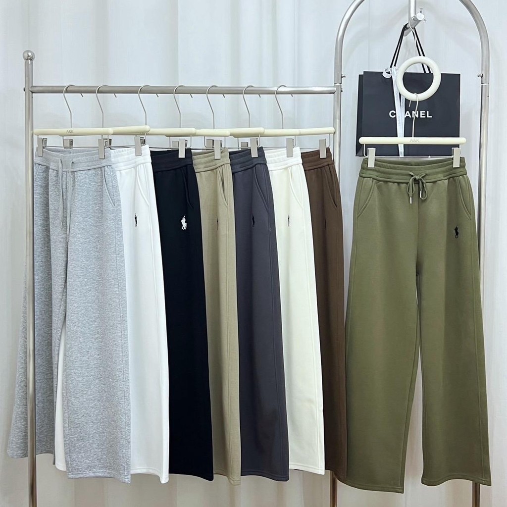 กางเกงวอร์มขากระบอกเอวสูงปักม้า A&K7360