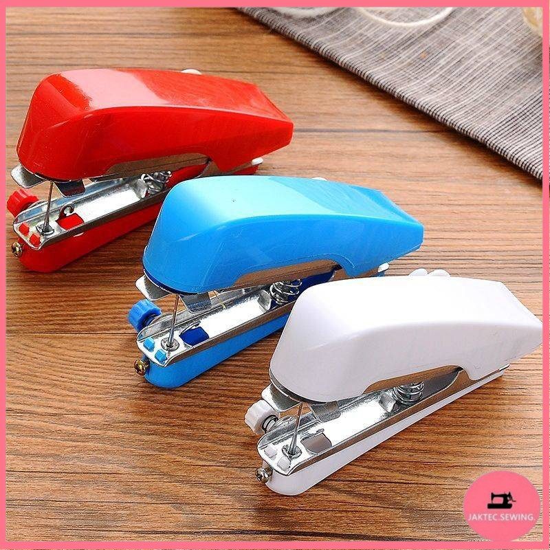 ** ราคา 1 ชิ้น ** เครื่องเย็บปลอกคอด้ายตัวเอง BER LIN มินิโฮมเเบบพกพาขนาดเล็กมือถือเรียบ รุ่น 008 – โปรปัง