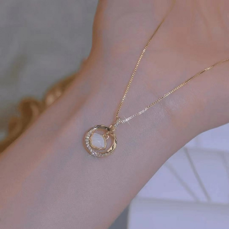 สร้อยคอมินิพัดลมสำหรับผู้หญิง ออกแบบเหมือนสมาร์ทโฟน เครื่องประดับคลาสสิกและทันสมัย - รูปที่ 4