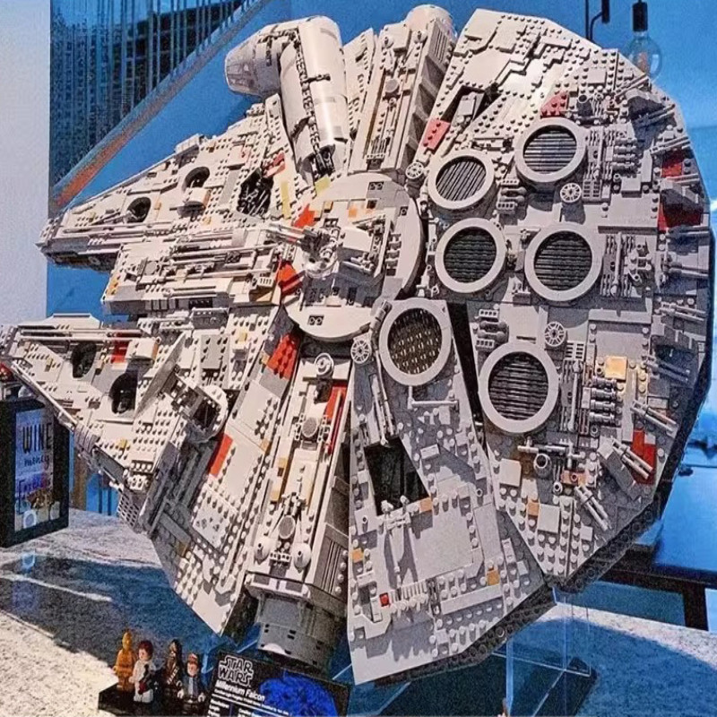 Millennium Falcon 75192 Star Wars Building Blocks ของเล่นขนาดใหญ่ที่มีความยากสูง