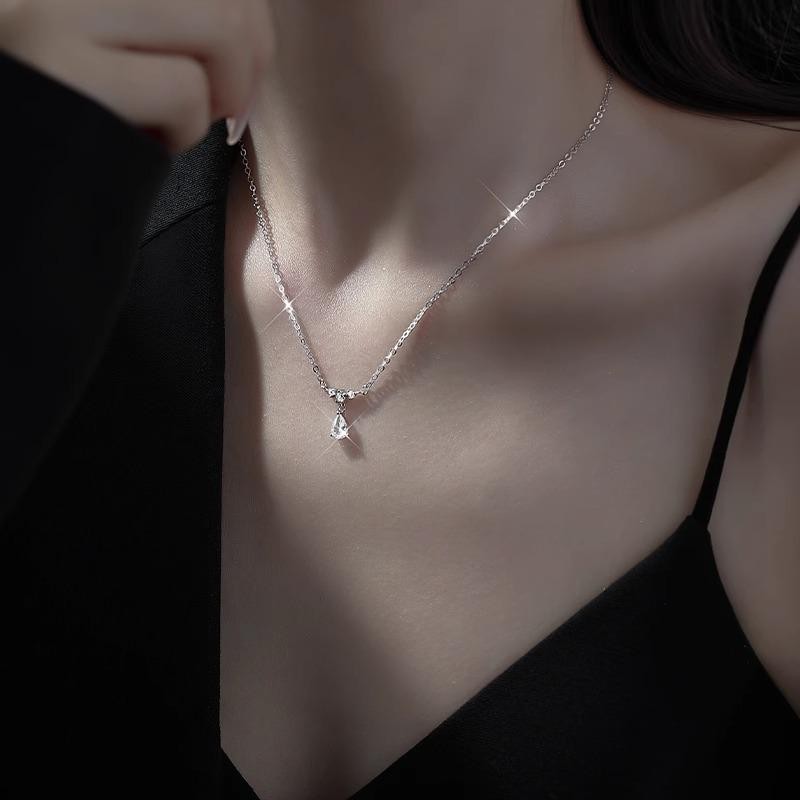 สร้อยคอแบรนด์ สร้อยคอไม่ลอกไม่ดำของแท้ สร้อยเพชรหรู สร้อยแฟชั่น สร้อยสแตนเลส สร้อยคอเท่ๆ สร้อยคอหยดน้ำผู้หญิงดีไซน์เฉพาะ - รูปที่ 3