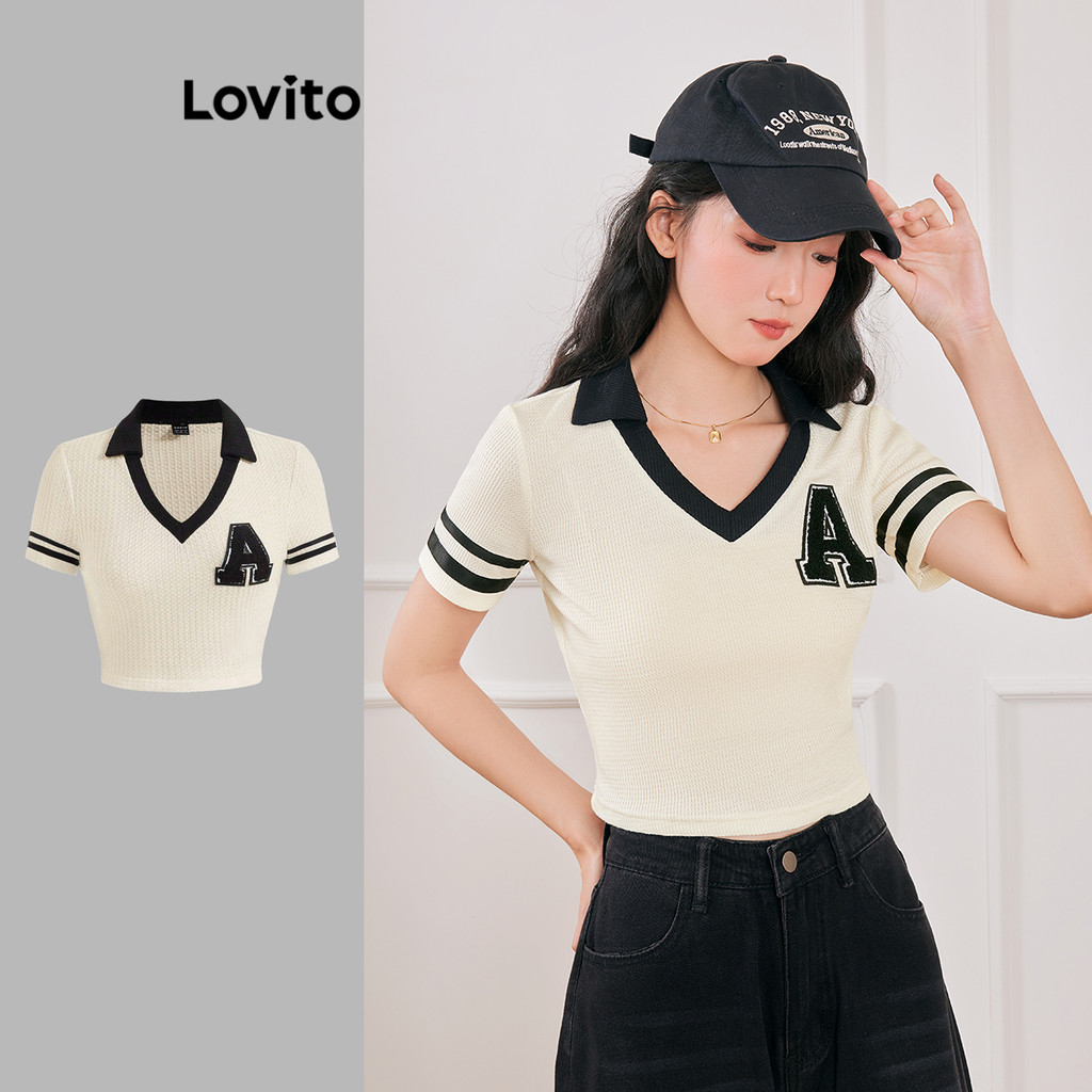 Lovito เสื้อยืดลายทางด้านข้างตัวอักษรลำลองสำหรับผู้หญิง LAD106631