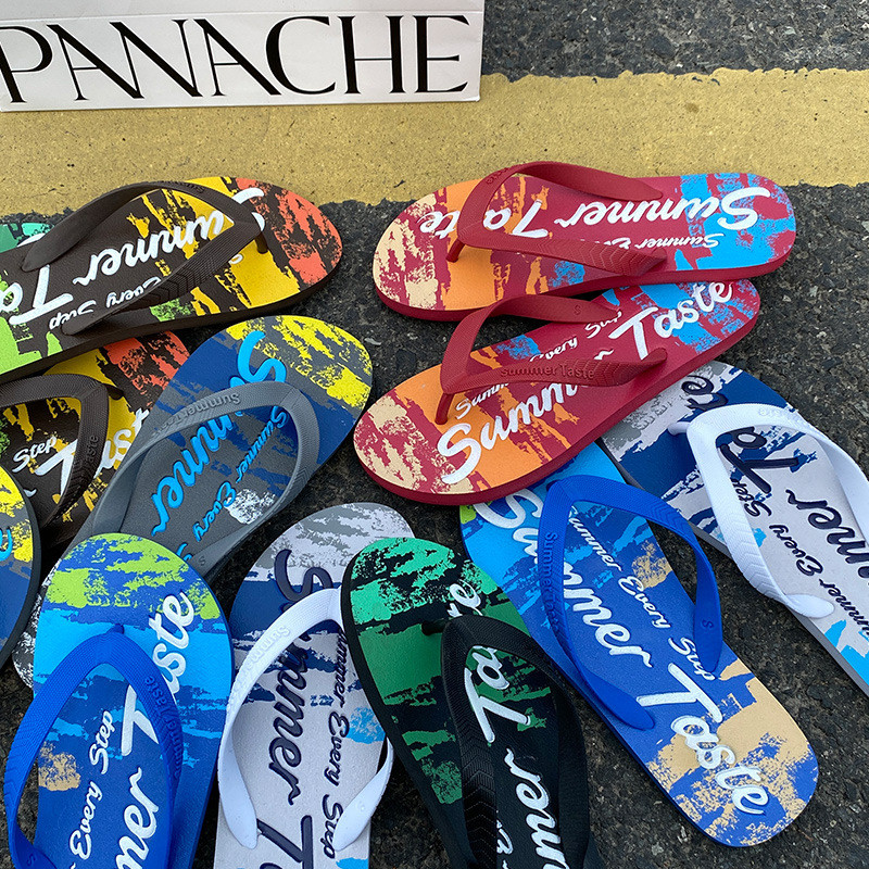 สไตล์ใหม่ Graffiti Flip-Flops ผู้ชายฤดูร้อนแฟชั่นสวมใส่ด้านนอกผู้ชาย Flip-Flops ที่ไม่ซ้ํากันรองเท้าแตะกันลื่นรองเท้าแตะชายหาดอินเทรนด์