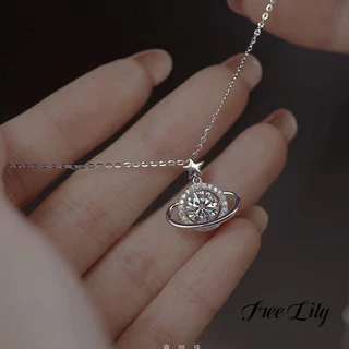[ Free Lily ] สร้อยคอดาวเคราะห์จักรวาล น้ำหนักเบา การออกแบบที่มีลักษณะ