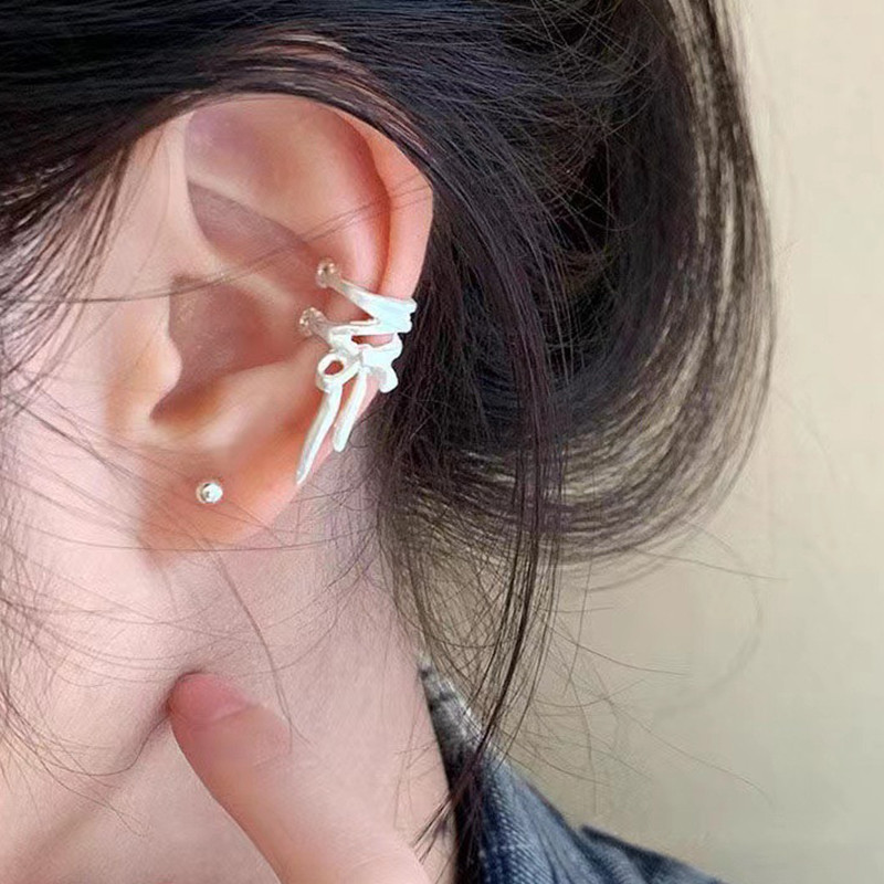 คลิปกระดูกหูโบว์สไตล์บัลเล่ต์คลิปหูระดับไฮเอนด์เฉพาะคลิปหูออกแบบ