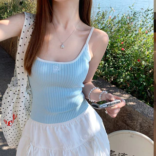 🥭Evelyn🥭เสื้อสายเดี่ยว สีสดใส ผ้าร่องปักตัวอักษร เสื้อกล้าม เข้ารูป ใส่สบาย สไตล์ลำลอง ใส่เที่ยว ซัมเมอร์