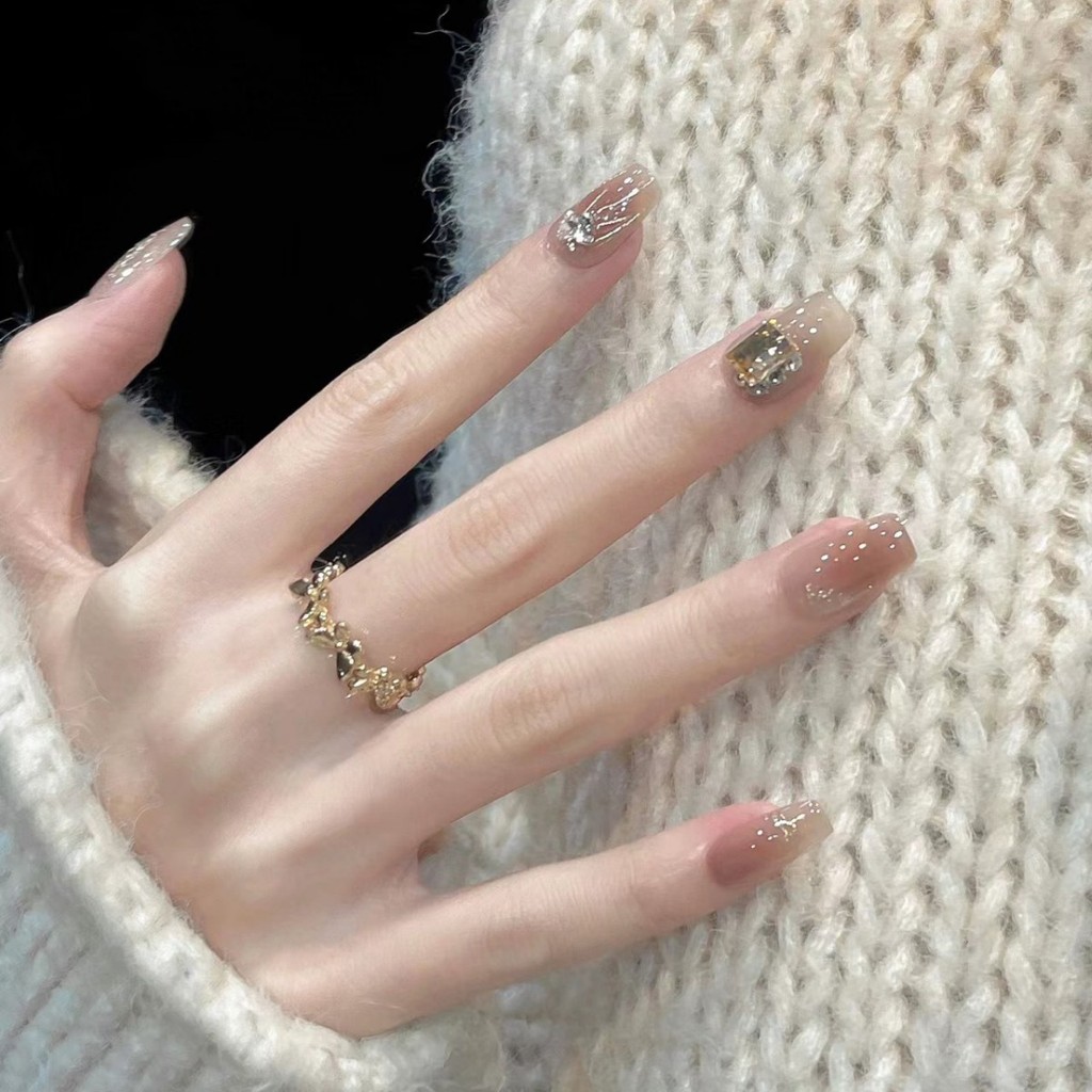 HANDMADE+กาวฟรีเล็บมือน้ําแข็งโปร่งใส Nude ColorTemperament Whitening Nails ขั้นสูง Phototherapy แผ่นแปะเล็บปลอม