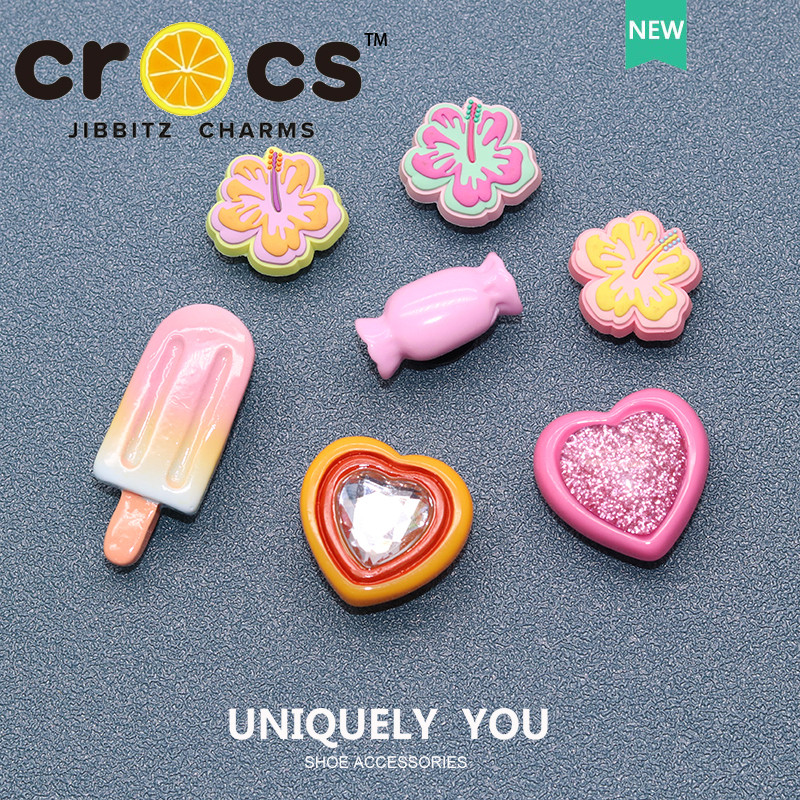jibbitz crocs รองเท้าหัวเข็มขัดรู อุปกรณ์เสริมรองเท้า ไหมไอติม การ์ตูน DIY สำหรับอุปกรณ์เสริมรองเท้า จิ๊บบิท ตัวติดรองเท้า crocs
